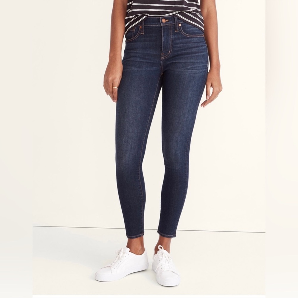 Madewell 9” High Rise skinny size 29